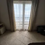 Dl