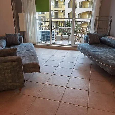 Apartahotel Dl *